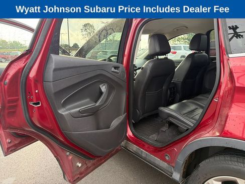 Used 2016 Ford Escape Titanium FWD image 33