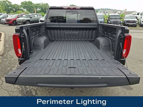 Used 2025 GMC Sierra 1500 Denali Ultimate AWD/4WD image 32