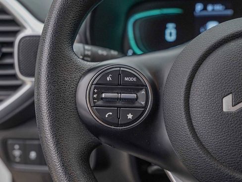 Certified 2024 Kia Soul LX w/ Option Group 015 image 13