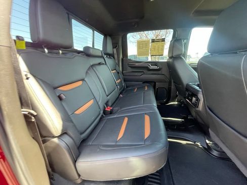 Used 2024 GMC Sierra 1500 AT4 w/ AT4 Premium Package AWD/4WD image 28