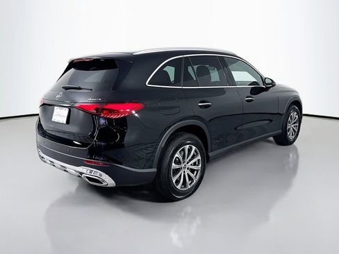 Used 2026 Mercedes-Benz GLC 300 4MATIC image 9