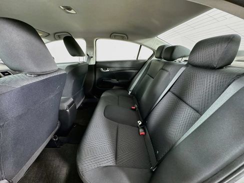 Used 2015 Honda Civic SE image 28
