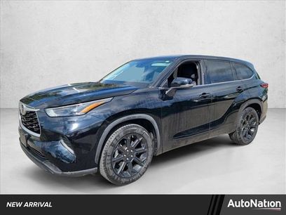 Used 2022 Toyota Highlander L