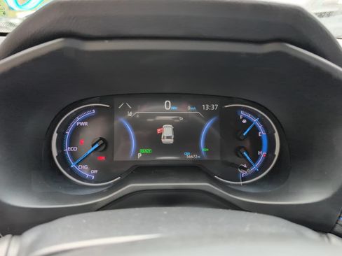 Used 2024 Toyota RAV4 XSE AWD/4WD image 13