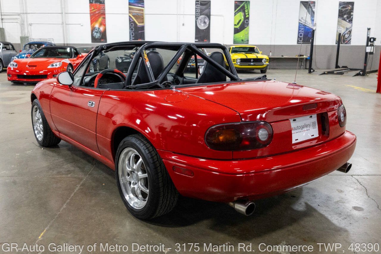 Used 1996 MAZDA MX-5 Miata RWD image 5