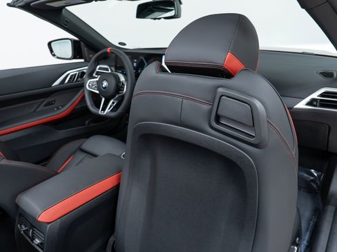 New 2026 BMW 440i xDrive Convertible w/ Premium Package image 23