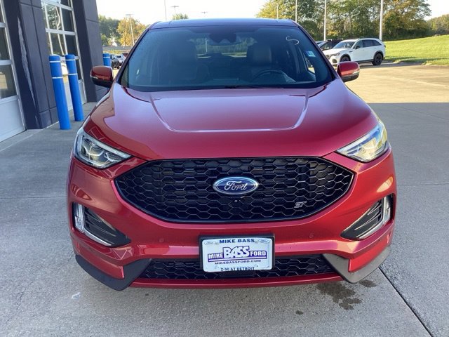 Used 2022 Ford Edge ST w/ Equipment Group 401A AWD/4WD image 3