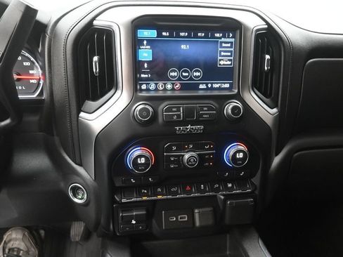 Used 2019 Chevrolet Silverado 1500 RST w/ All-Star Edition AWD/4WD image 27