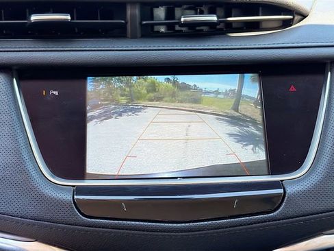 Used 2019 Cadillac XT5 Premium Luxury AWD/4WD image 34