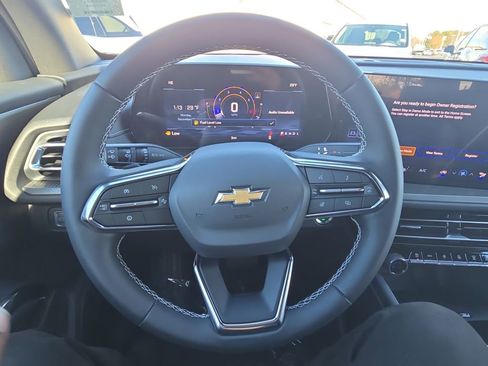 New 2026 Chevrolet Traverse LT w/ Driver Confidence Package image 17