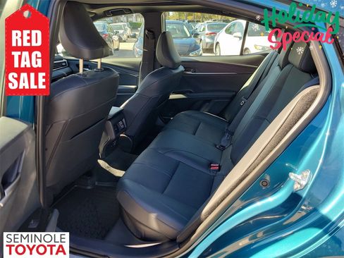 Used 2025 Toyota Camry XSE image 11