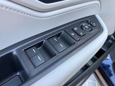 Used 2023 Honda Odyssey EX-L image 11