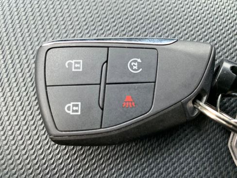 Used 2025 Chevrolet Equinox LT image 22