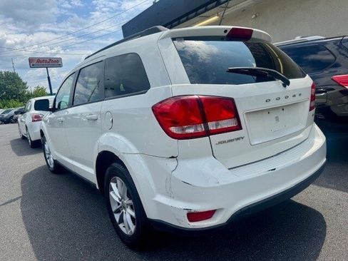 Used 2013 Dodge Journey SXT w/ Comfort/Convenience Group image 7