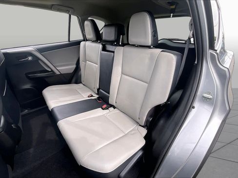 Used 2016 Toyota RAV4 Limited AWD/4WD image 20