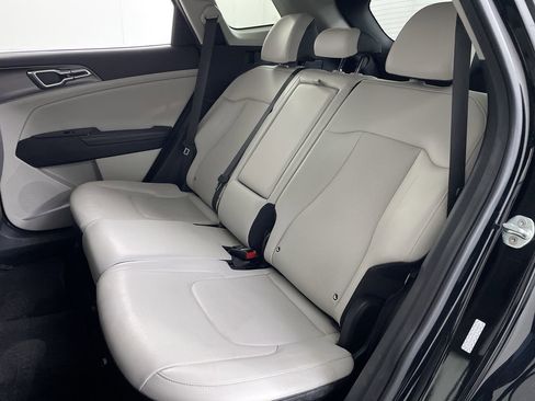 Used 2023 Kia Sportage EX image 21