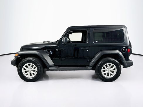 Used 2023 Jeep Wrangler Sport AWD/4WD image 8