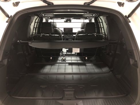 New 2026 Honda Pilot Black Edition image 8