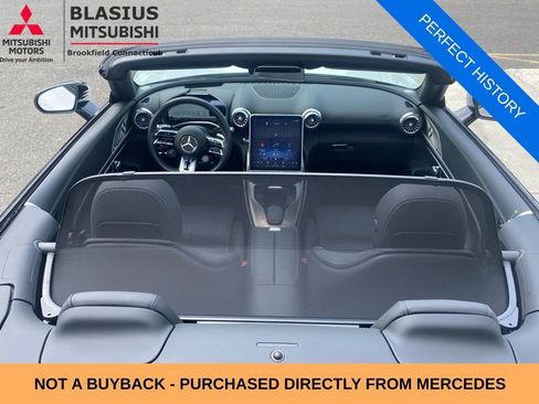 Used 2022 Mercedes-Benz SL 55 AMG 4MATIC w/ Driver Assistance Package image 6