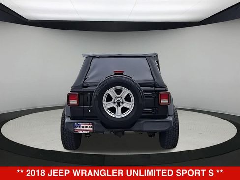 Used 2018 Jeep Wrangler Unlimited Sport S AWD/4WD image 7