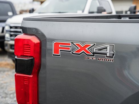 New 2026 Ford F250 XLT w/ XLT Premium Package image 22