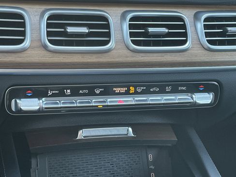 Certified 2024 Mercedes-Benz GLS 450 GLS 450 4MATIC SUV image 35