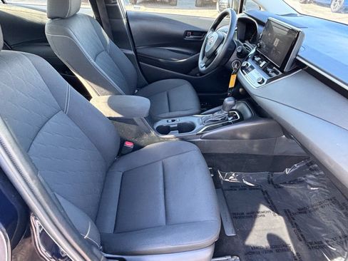Used 2026 Toyota Corolla LE FWD image 14
