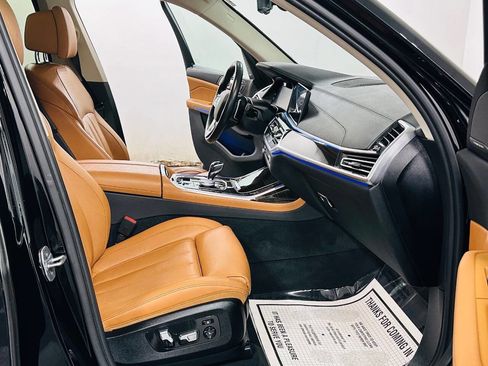 Used 2020 BMW X7 xDrive40i image 8