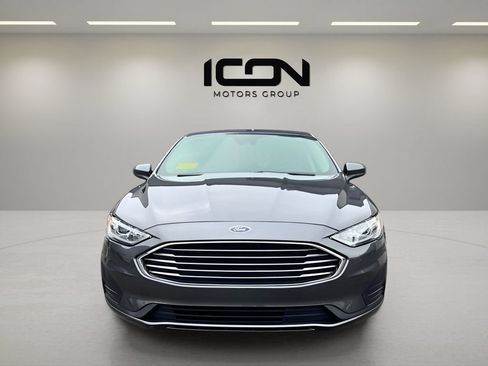Used 2019 Ford Fusion SE FWD image 8