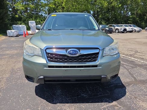 Used 2014 Subaru Forester 2.5i Premium w/ All-Weather Package AWD/4WD image 6