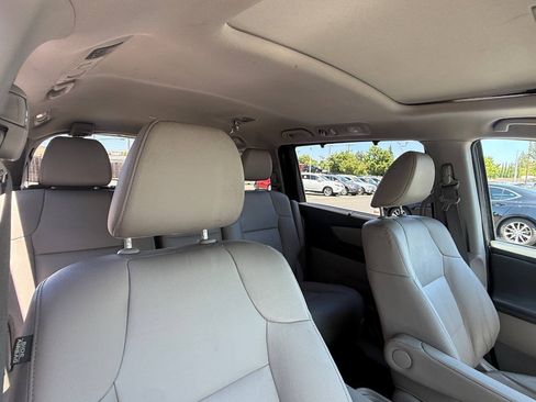 Used 2016 Honda Odyssey EX-L image 21