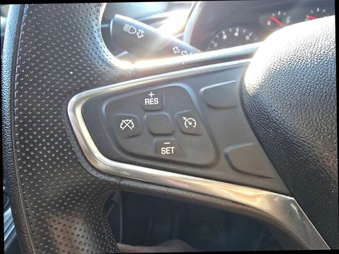 Used 2019 Chevrolet Malibu LS image 22