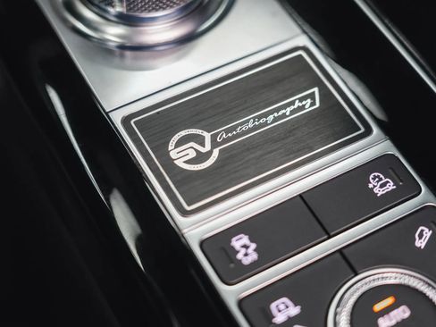 Used 2020 Land Rover Range Rover SV Autobiography Dynamic image 90