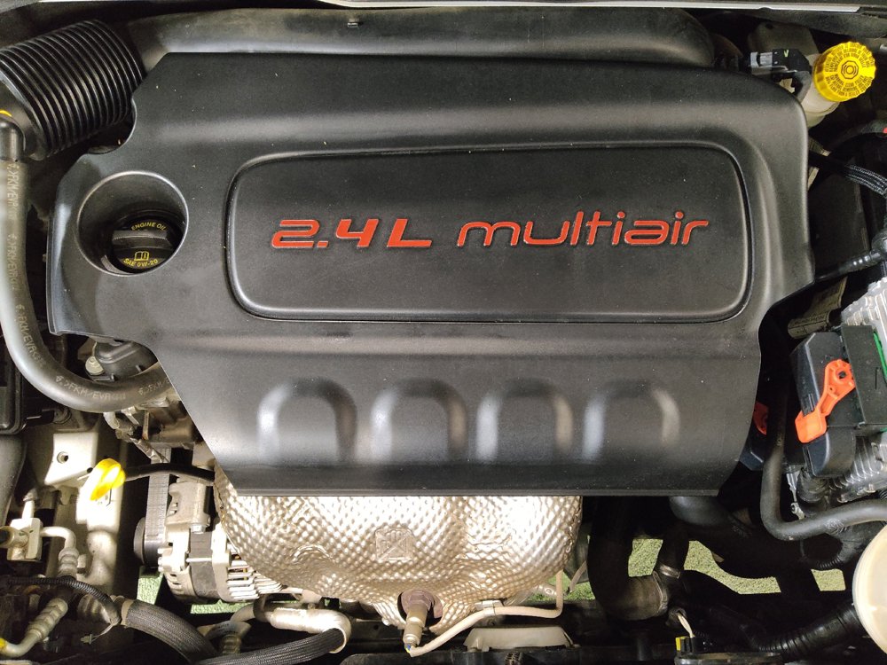 Used 2021 Jeep Renegade Latitude FWD image 30