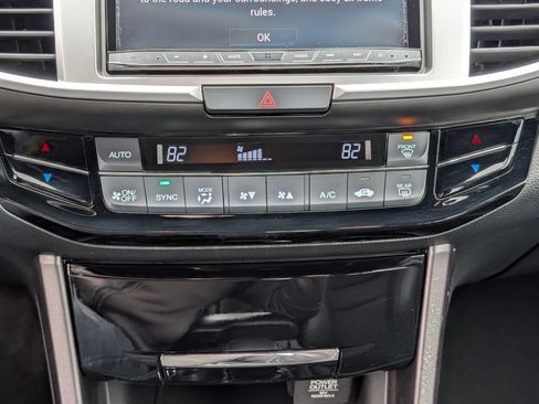 Used 2016 Honda Accord Sport image 17