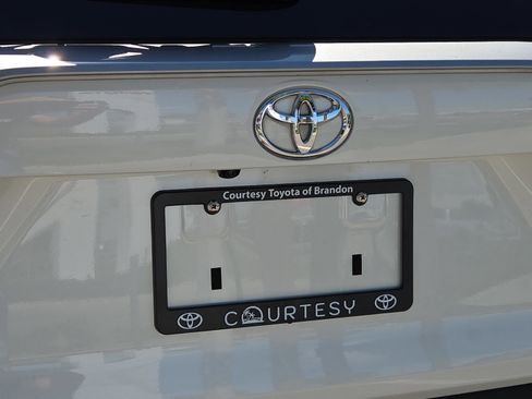 Certified 2021 Toyota RAV4 Limited image 12