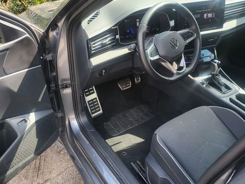 Used 2025 Volkswagen Jetta Sport image 4