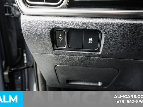 Used 2024 Kia Sorento LX FWD image 27