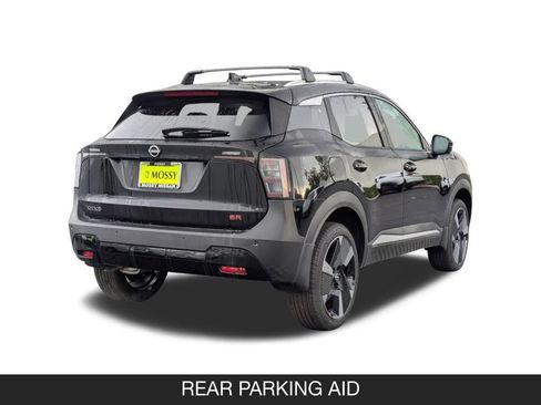 New 2026 Nissan Kicks SR FWD image 8