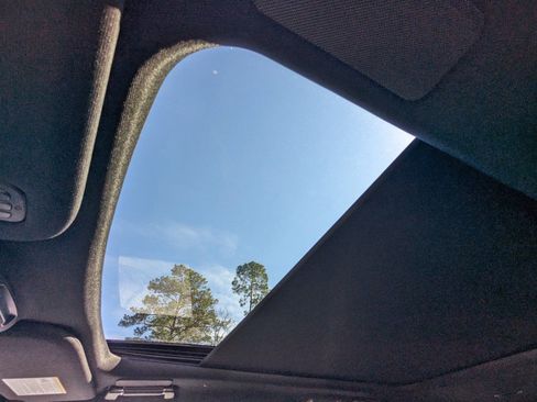 Certified 2024 Lincoln Navigator Reserve image 23