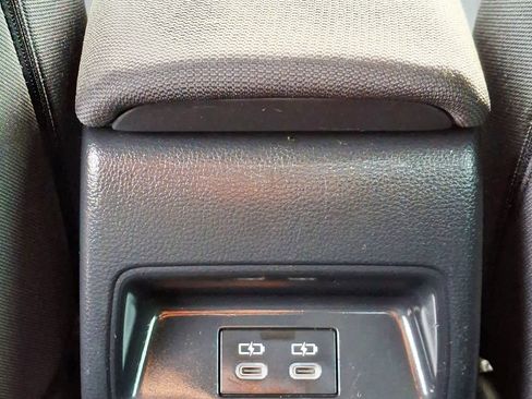 Used 2023 Toyota Corolla LE FWD image 21