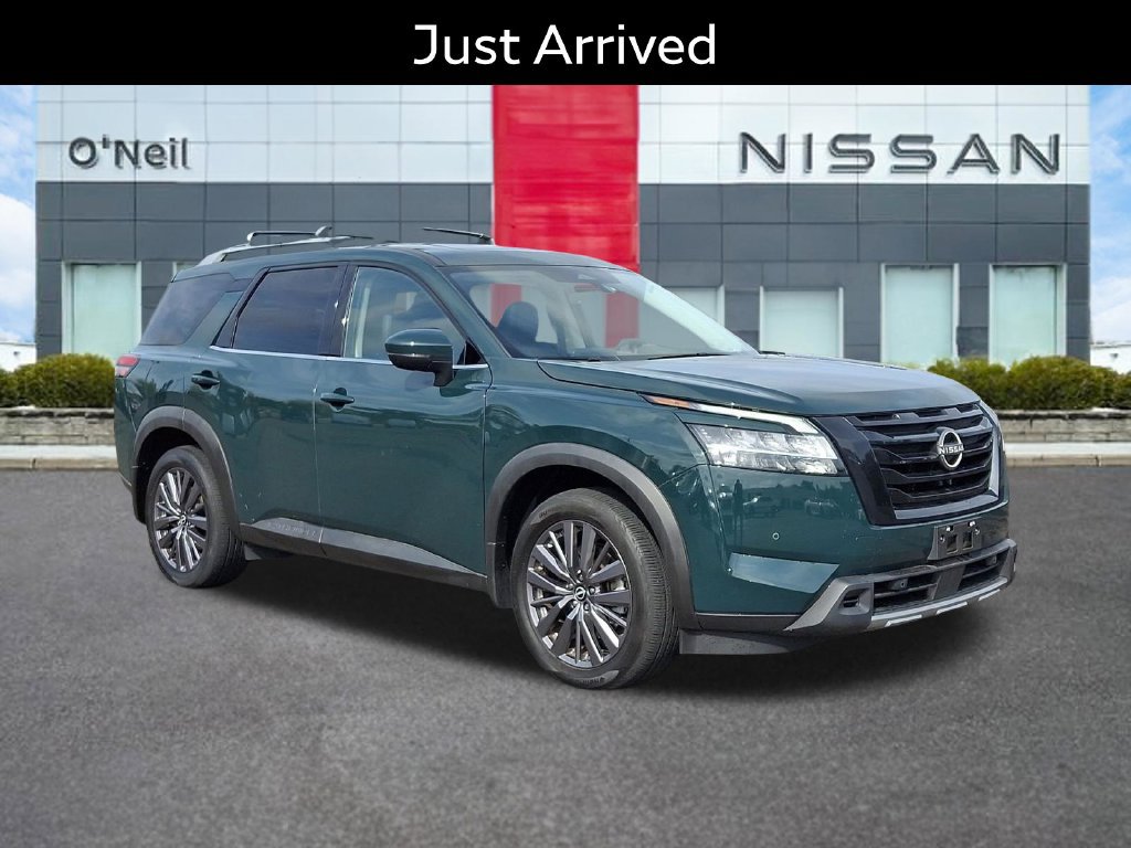 Certified 2024 Nissan Pathfinder SL w/ SL Premium Package AWD/4WD image 1