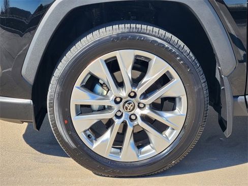 New 2025 Toyota RAV4 XLE Premium image 8