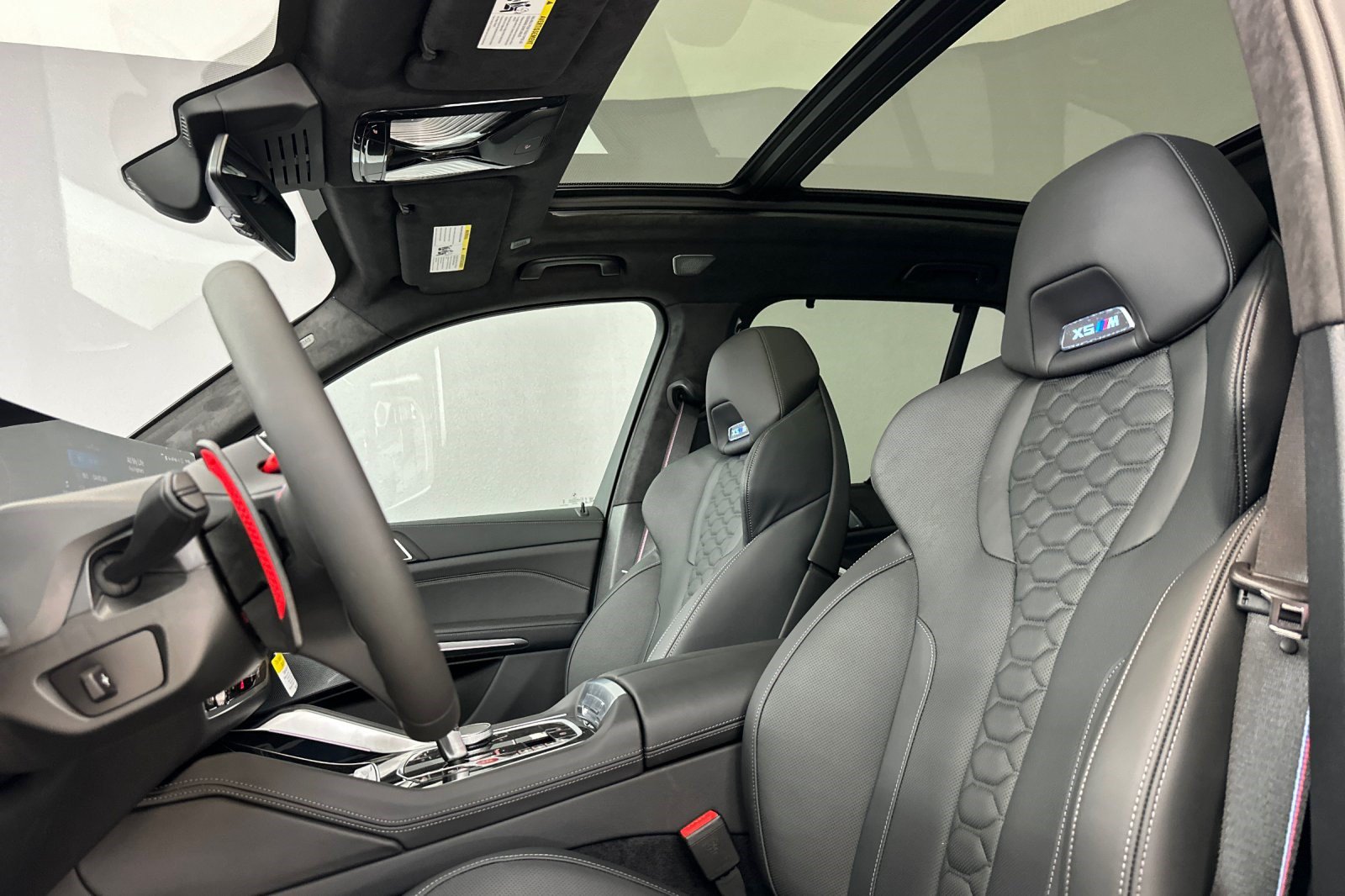 New 2026 BMW X5 M Competition w/ Executive Package AWD/4WD image 22