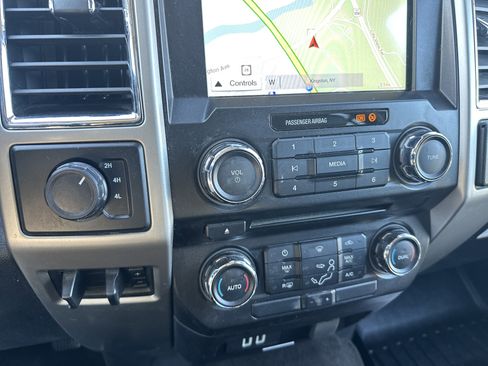 Used 2018 Ford F250 Lariat image 22