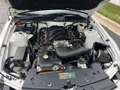 Used 2006 Ford Mustang GT Premium image 15