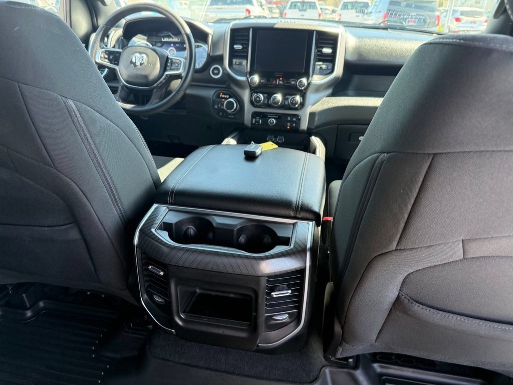 Used 2026 RAM 1500 Express AWD/4WD image 13