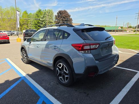 Used 2019 Subaru Crosstrek 2.0i Limited w/ Moonroof Package w/Navigation AWD/4WD image 5