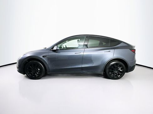 Used 2023 Tesla Model Y Long Range image 4