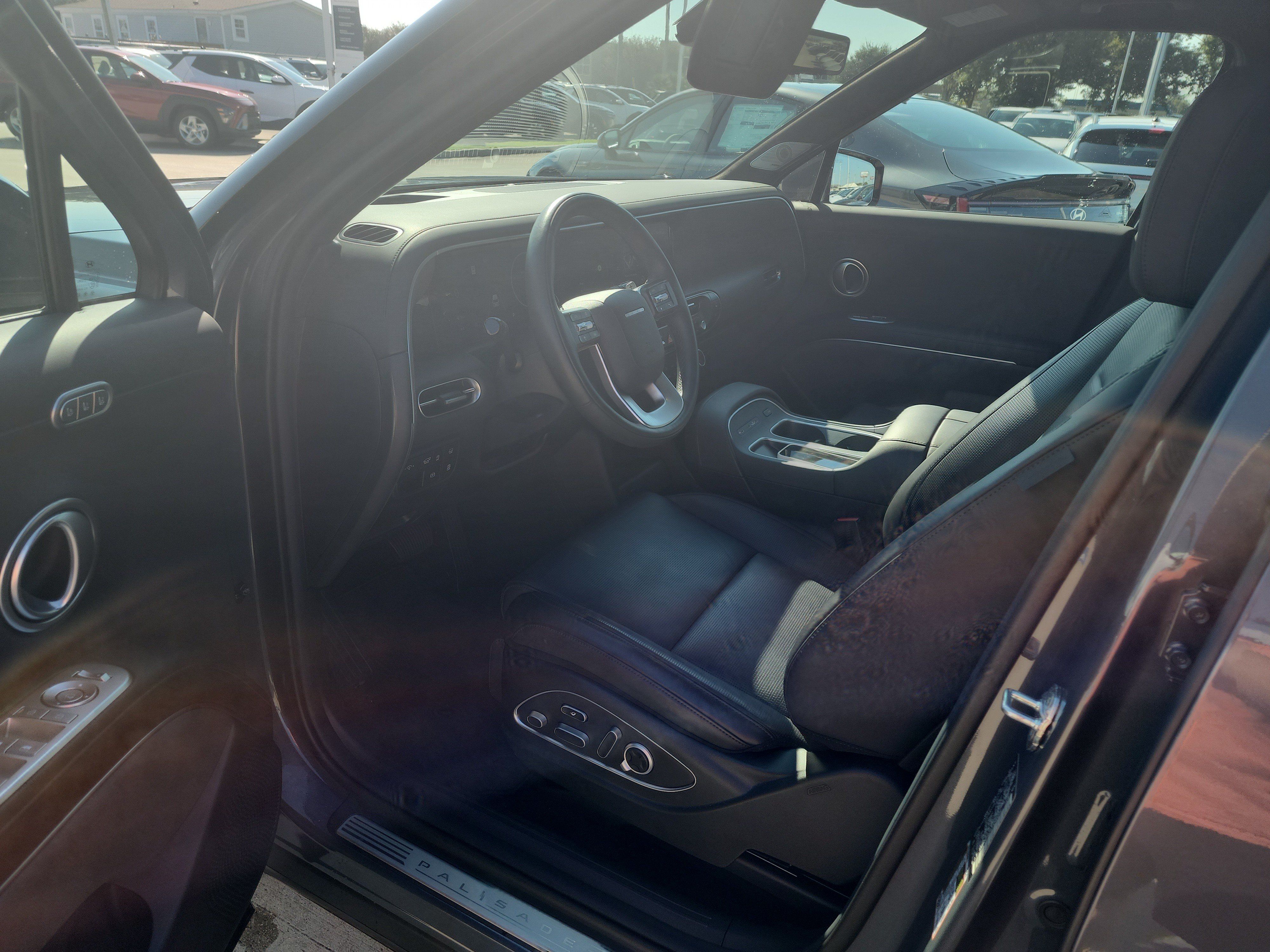 Used 2026 Hyundai Palisade Calligraphy FWD image 22